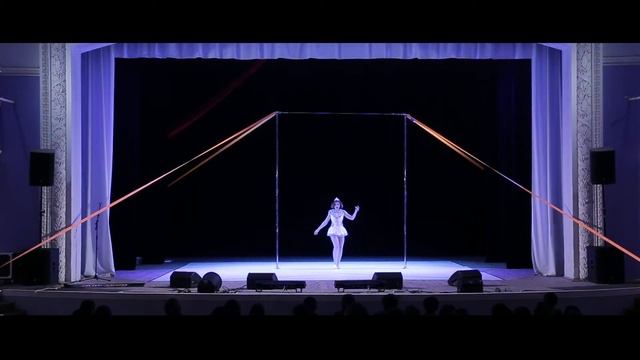 3 любители pole dance Бочкова Юлия Александровна смотреть онлайн