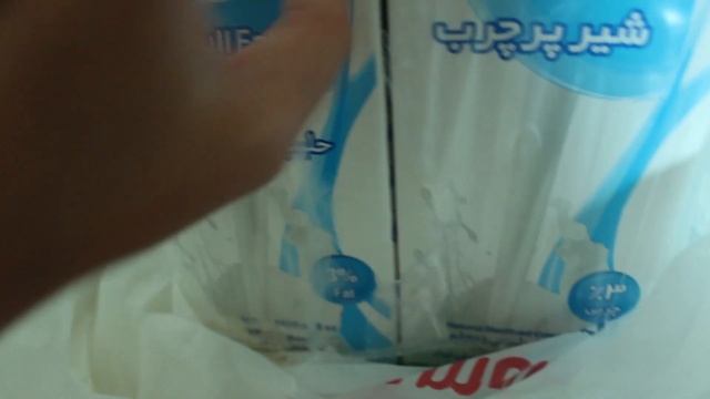 VLOG о Жизни в Дубае: Недорогие продукты в супермаркете / Сэкономить в Дубае / Все по 1 дирхам смотреть онлайн