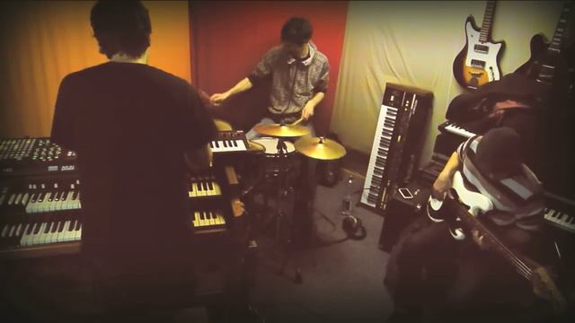 slow chicks - spenzas overdub orchestra смотреть онлайн