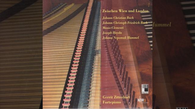 Keyboard Sonata in D Major: II. Andante grazioso смотреть онлайн