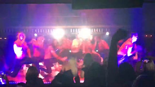 Magic Mike XXL in Vegas смотреть онлайн
