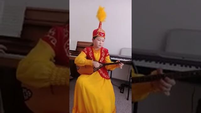 "Балдәурен" онлайн байқауының қатысушысы Садық Інжу смотреть онлайн