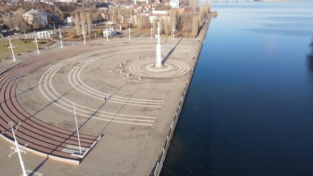 Адмиралтейская площадь в Воронеже до ремонта. Красивый вид. Беспилотник Mavic Air 2. смотреть онлайн