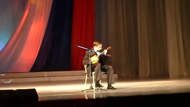 В. Круглов "Уральская плясовая" исп. Буробин Денис смотреть онлайн