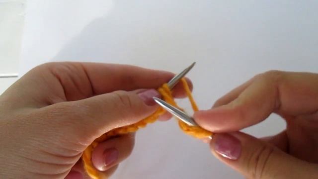 Как связать английскую резинку спицами / Урок для начинающих смотреть онлайн