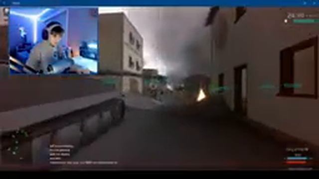 playing sus roblox games... смотреть онлайн
