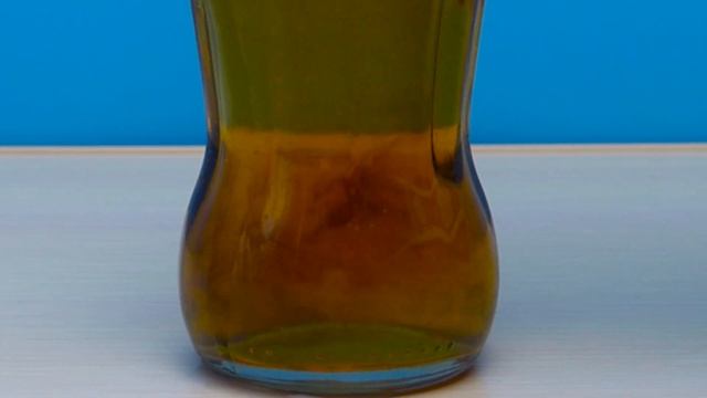 ЭКСПЕРИМЕНТ: КОКА КОЛА И ОТБЕЛИВАТЕЛЬ | ПРОЗРАЧНАЯ КОЛА