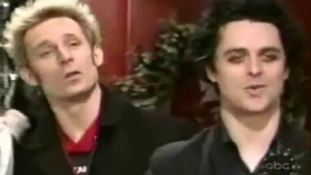 Green Day-Jingle Bells смотреть онлайн