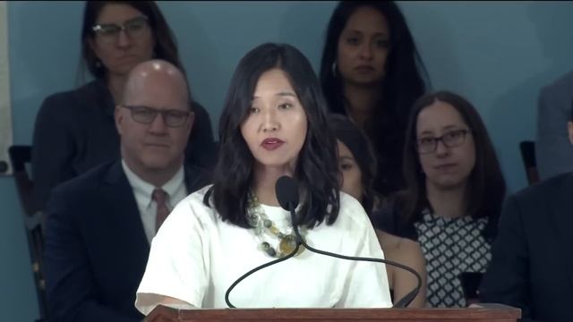 Boston Mayor Michelle Wu Address | Harvard Class Day 2022 смотреть онлайн