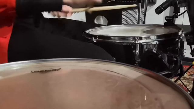 Zivert - Многоточия (drum cover by Michael Dolganov) смотреть онлайн