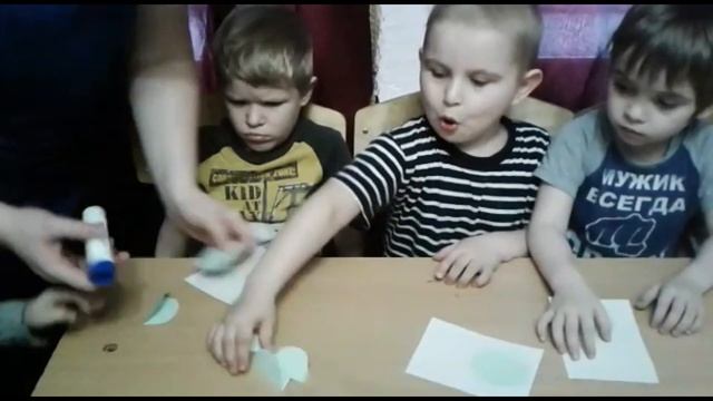 Позитивия 17 03 2019 Аппликация 'Лягушонок' детская творческая поделка в садике смотреть онлайн