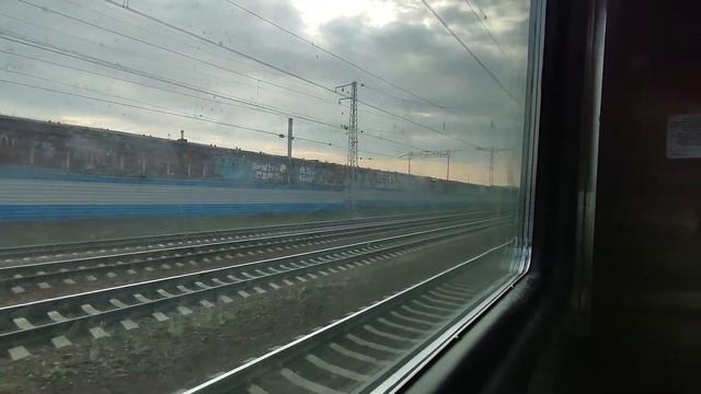 Электропоезд ЭТ2М-093 на перегоне Новосибирск-главный - Обская смотреть онлайн