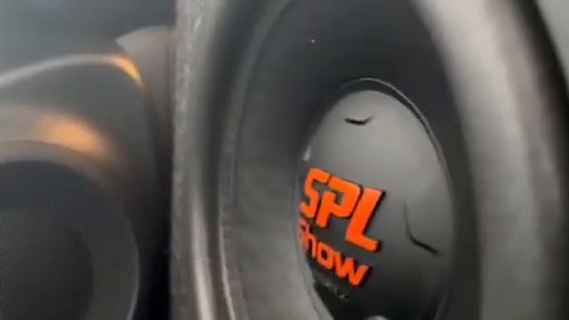 HERTZ DCX165 HERTZ CX165 HERTZ SPLSHOW SS12 BANDA 2000.4 смотреть онлайн