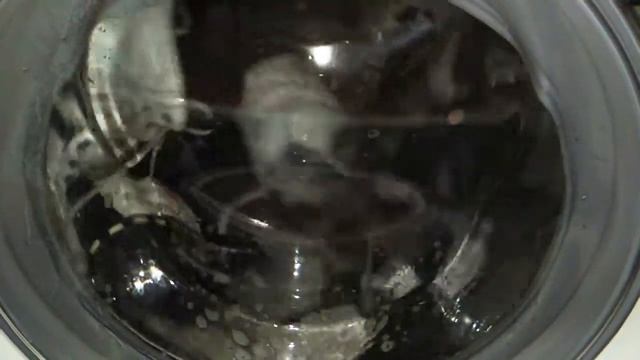 Стираем кроссовки в стиральной машине смотреть онлайн