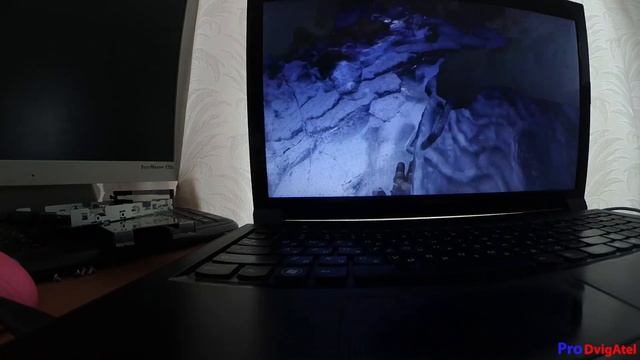 Как идут Игры на 2 ядерном 9 летнем ноутбуке? смотреть онлайн