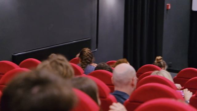 Показали фильмы в кинотеатре! Москино х Факультет Кино