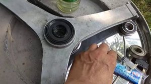 Замена подшипников стиральной машинки Сименс, с не разборным баком.