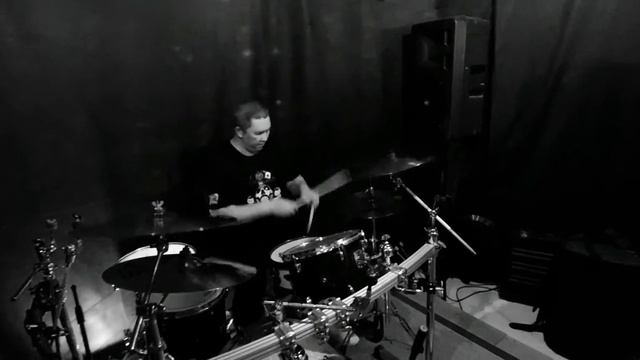 Nirvana - Breed Drum Cover смотреть онлайн