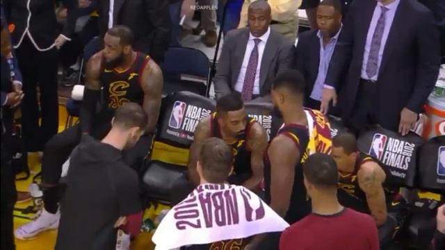 New UNSEEN LeBron, JR Smith REACTION From Bench After Game 1 Dumb Mistake смотреть онлайн