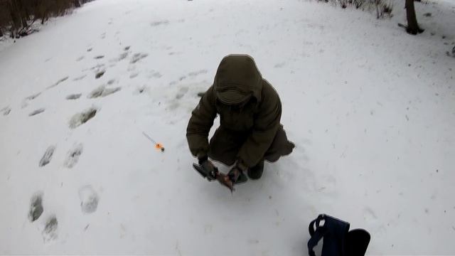 карасик на блесну смотреть онлайн