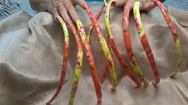 Neon green and coral long nails смотреть онлайн