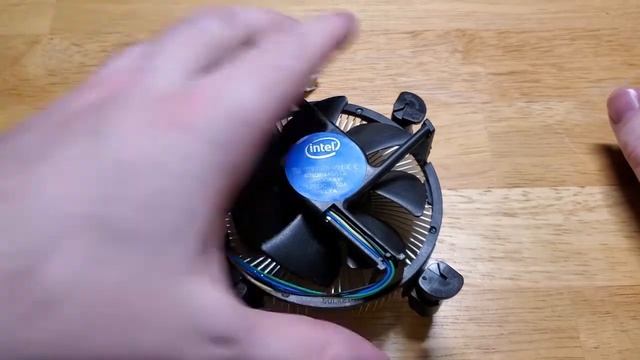 Intel E97378-001 CPU Cooler смотреть онлайн