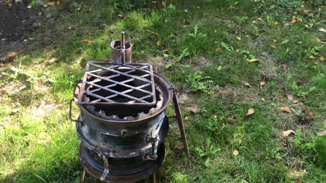 Піч буржуйка для приготування їжі з сіткою гриль. Stove for cooking on fire смотреть онлайн