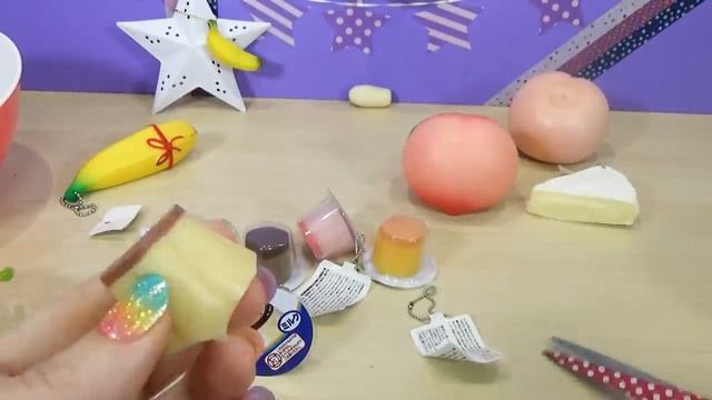 What's Inside Squishy Food Toys! I Cut My Favorite Squishy! Jumbo Squish смотреть онлайн