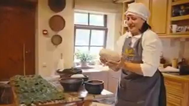 Rye bread baking, Latvian style смотреть онлайн