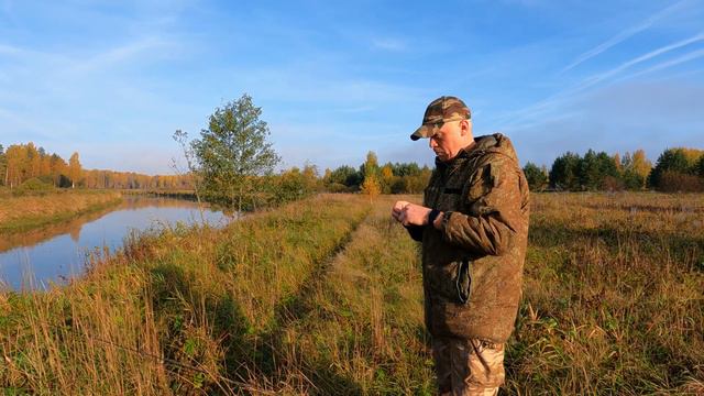 За Щукой на Тверцу в начале Октября. Рыбалка с дядей Федей смотреть онлайн