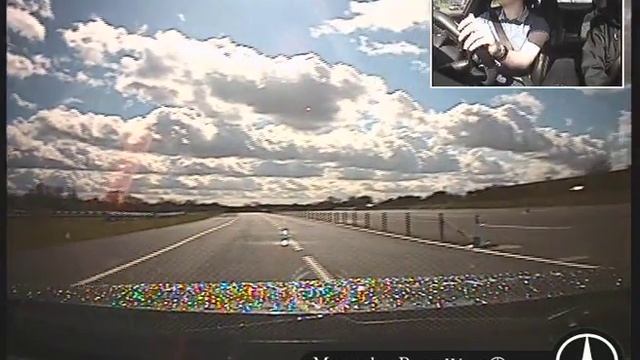 Mercedes Benz World AMG Driving Experience смотреть онлайн