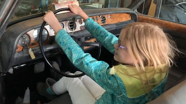 Part 14 Rolls Royce Renovation, what’s next??? смотреть онлайн