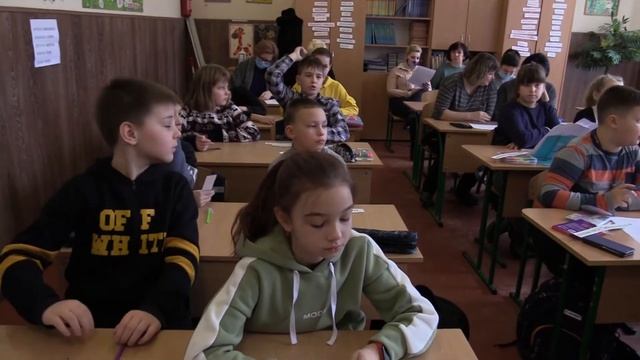 Тема: Значение имён прилагательных в речи. Урок по сказке А. С. Пушкина "Сказка о рыбаке и рыбке" смотреть онлайн