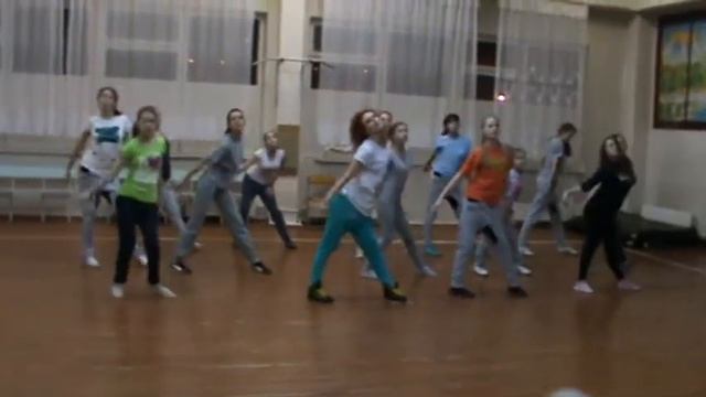 Robyn -- Indestructible jazz-funk by Ginger Творческая мастерская "МЕМИС" смотреть онлайн