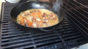 Плов на газовом гриле Weber