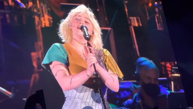 Billie Eilish performs Sally’s Song (Live) from The Nightmare Before Christmas смотреть онлайн