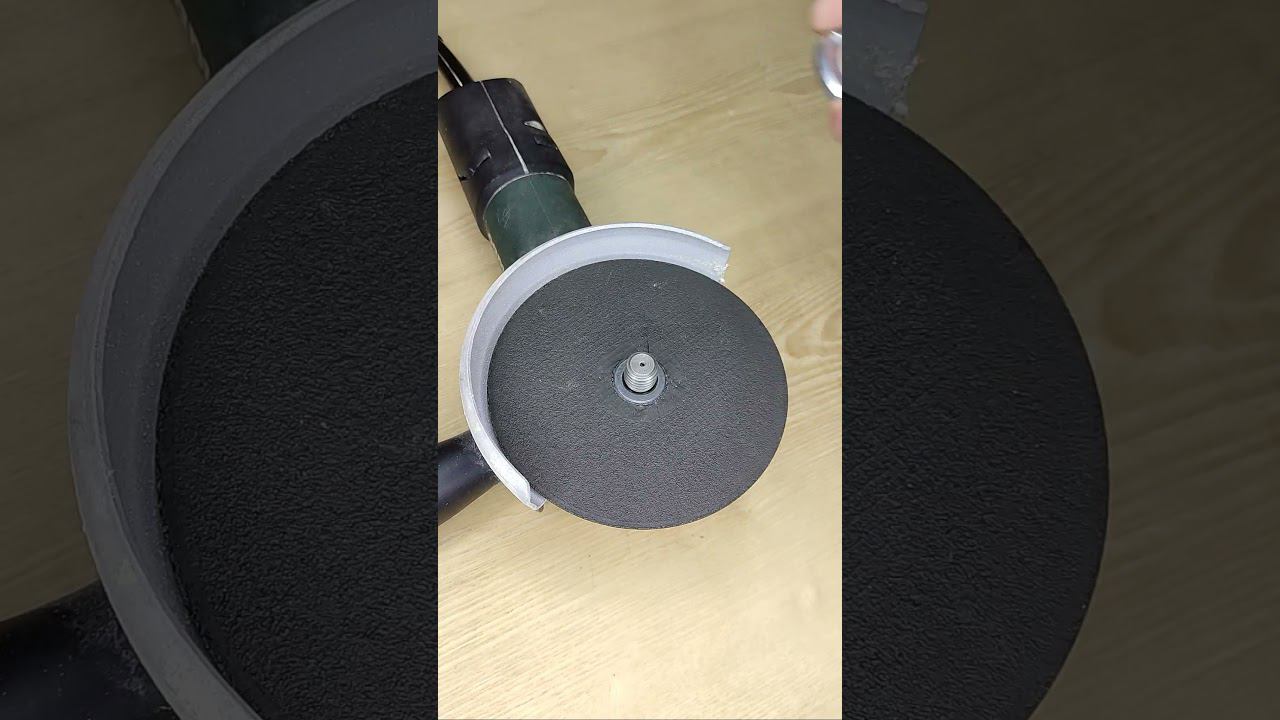 Не каждый знает, на что способен бумажный диск для болгарки! #shorts смотреть онлайн