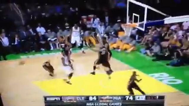 Shabazz Napier gets broke the hell off смотреть онлайн