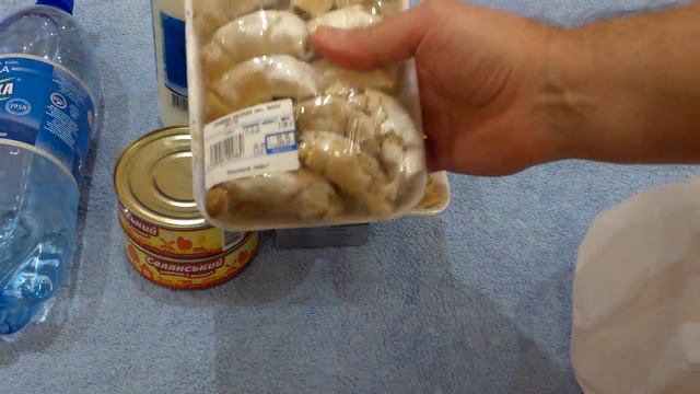 100 гривен, что на них можно купить в Одессе. Курс 1$=40 гр. смотреть онлайн