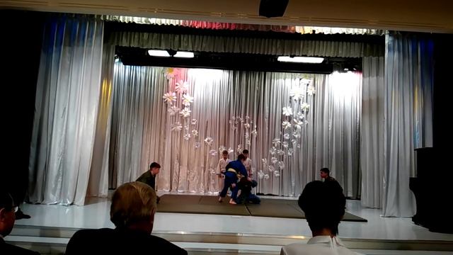 Выступления по дзю-до. Детский дом им. Х.М. Совмена. смотреть онлайн