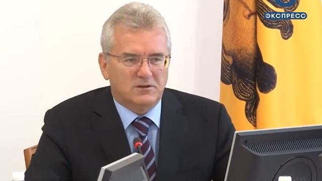 Белозерцев потребовал завершить ремонт школ до 20 августа смотреть онлайн