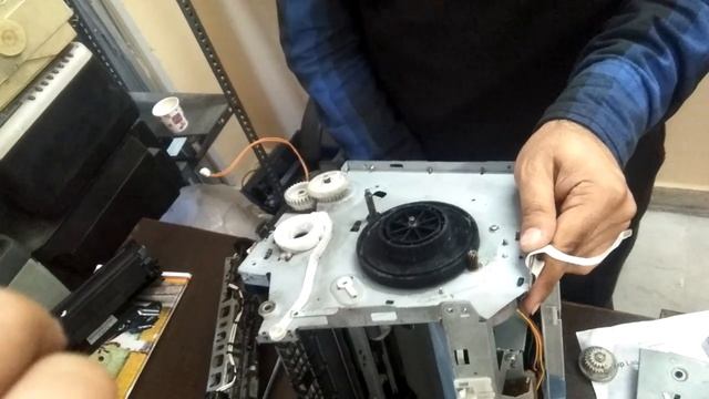 HP laser jet 1020 making grinding sound/paper jam problem смотреть онлайн