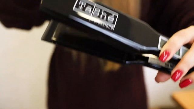 Утюжок для выпрямления волос от бренда Tashe Professional