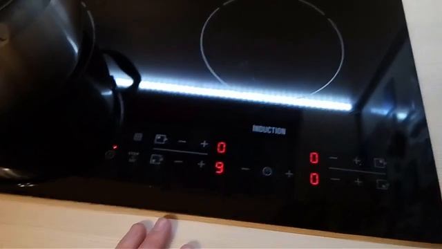 Индукционная плита Electrolux смотреть онлайн