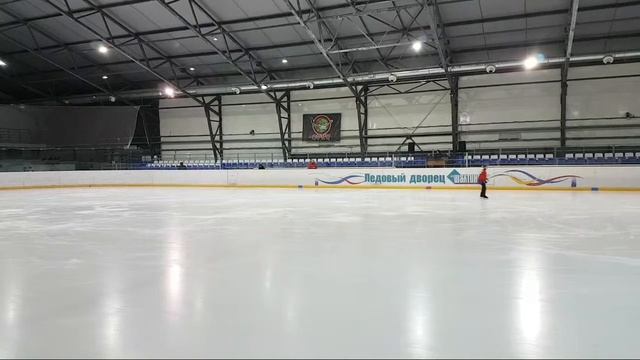 2-й и 1-й Спортивные разряды. Произвольная программа. г.Шахты 20.01.2022г. смотреть онлайн
