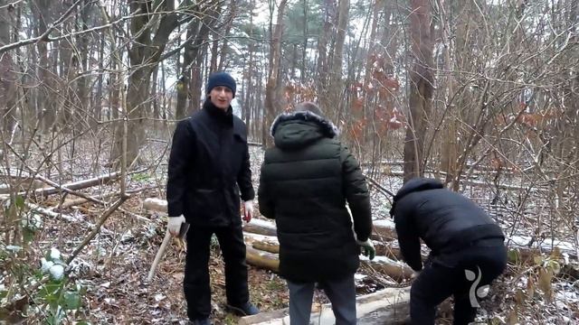Пилим скамейки в парке Нартон смотреть онлайн