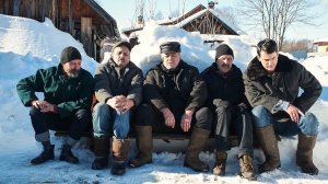 Светит месяц