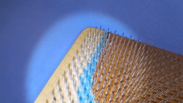 Река Любви. Доска с гвоздями Садху для йоги. Практики индийских йогов. Стояние на гвоздях. Медитаци смотреть онлайн