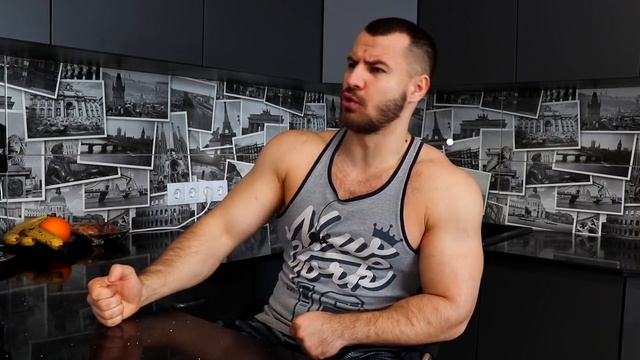 Сколько Можно Набрать Мышц За Год НОВИЧКУ НАТУРАЛЬНО ?! смотреть онлайн