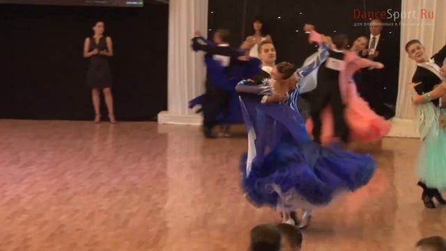Roman Redziuk - Elizaveta Basiuk, 1/2 Viennese Waltz смотреть онлайн